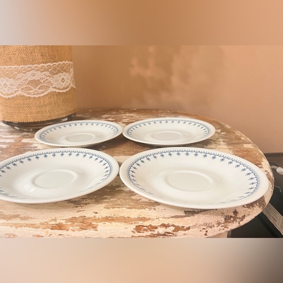 FINAL PRICE 4 Pc Vintage Corelle Saucers - Picture 3 of 4